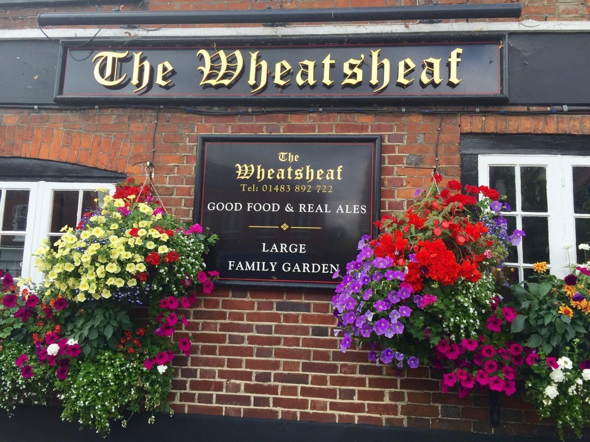 The Wheatsheaf Bramley Surrey Hotel Exterior photo